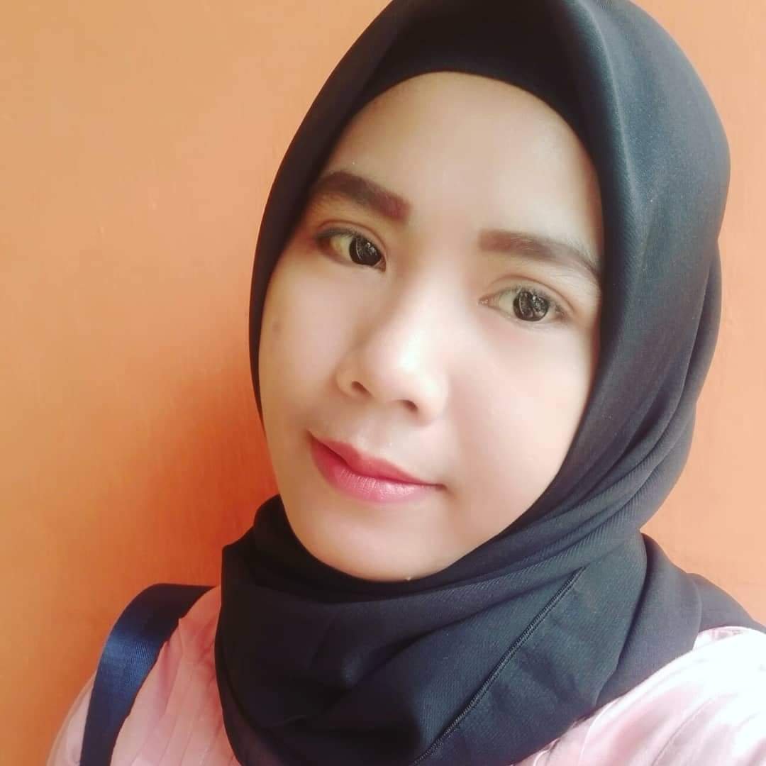 Foto FEBI ANDRIYANI, S.I.KOM