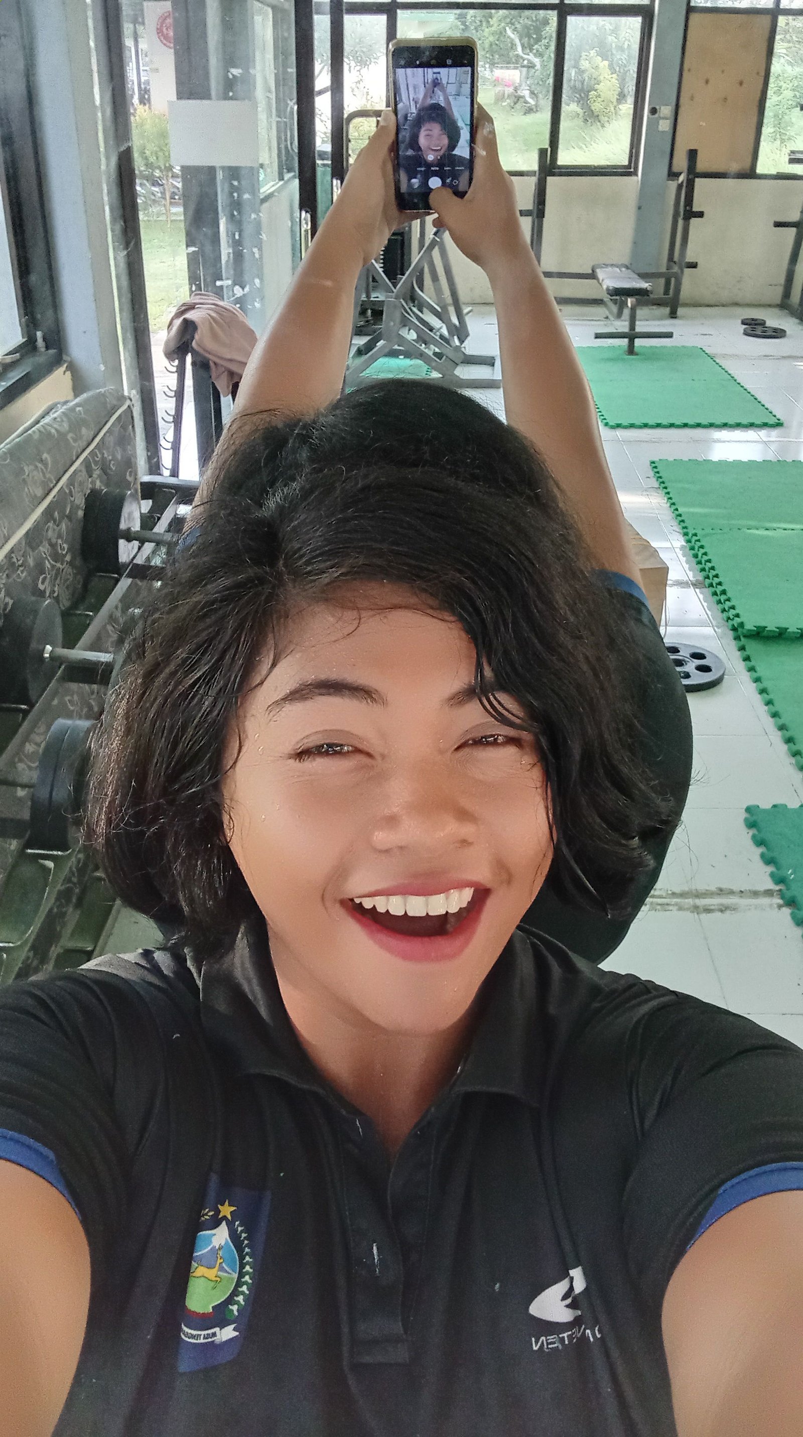 Foto NI PUTU YOGISWARI, S.PD